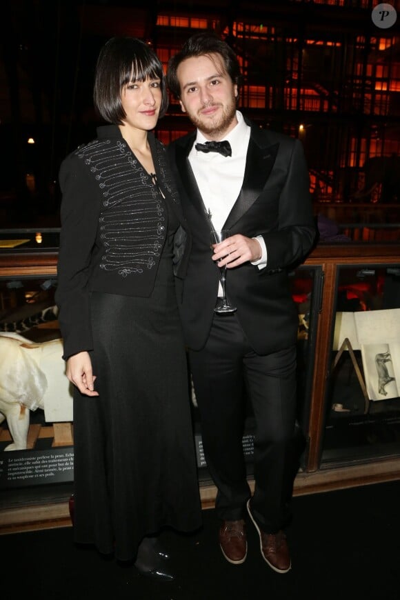 Agnes Gayraud du groupe La Feline et Tristan Garcia, écrivain de l'année, lors de la soirée des GQ awards à Paris au musée d'histoire naturelle le 20 novembre 2013