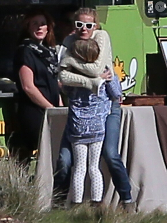 Exclusif - Gwyneth Paltrow et sa fille Apple lors de l'anniversaire de Susan Downey à San Francisco, le 10 novembre 2013.
