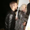 Calvin Harris arrive à son domicile avec sa chérie Rita Ora et un ami. Londres, le 26 novembre 2013.