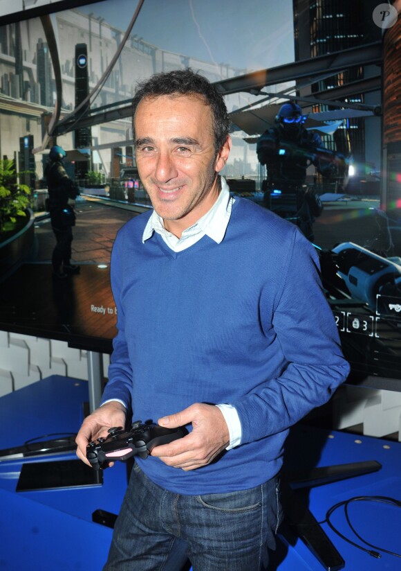 Elie Semoun lors de la soirée de lancement de la console Playstation 4 Sony au centre culturel alternatif Electric a Paris le 28 novembre 2013