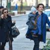 Miranda Kerr et Orlando Bloom avec leur fils Flynn dans les rues de New York, le 30 novembre 2013.