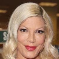 Tori Spelling : Pas si ruinée, elle s'offre un séjour quatre étoiles en famille