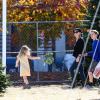 David Boreanaz, son épouse Jaime Bergman et leurs deux enfants Jaden et Bella à Calabasas, le 1er décembre 2013.