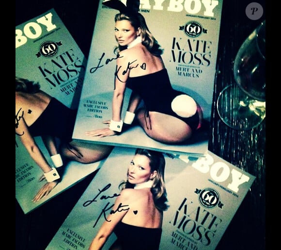 Le photographe Mert Alas a posté une photo dévoilant la couverture du magazine Playboy avec la Brindille immortalisée pour les 60 ans du magazine