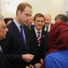 Le prince William, duc de Cambridge, s'est rendu au centre communautaire Summerfield et dans un collège lors de sa visite à Birmingham le 29 novembre 2013