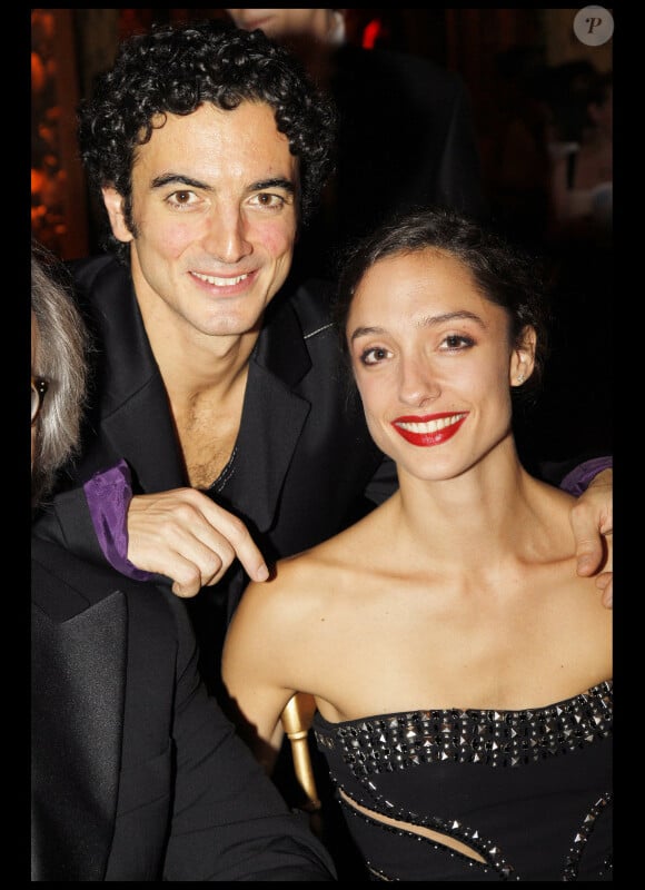 Le danseur Alessio Carbone et son ex-épouse Dorothée Gilbert lors de la soirée pour le 30e anniversaire de l'AROP à Paris, le 20 novembre 2010.