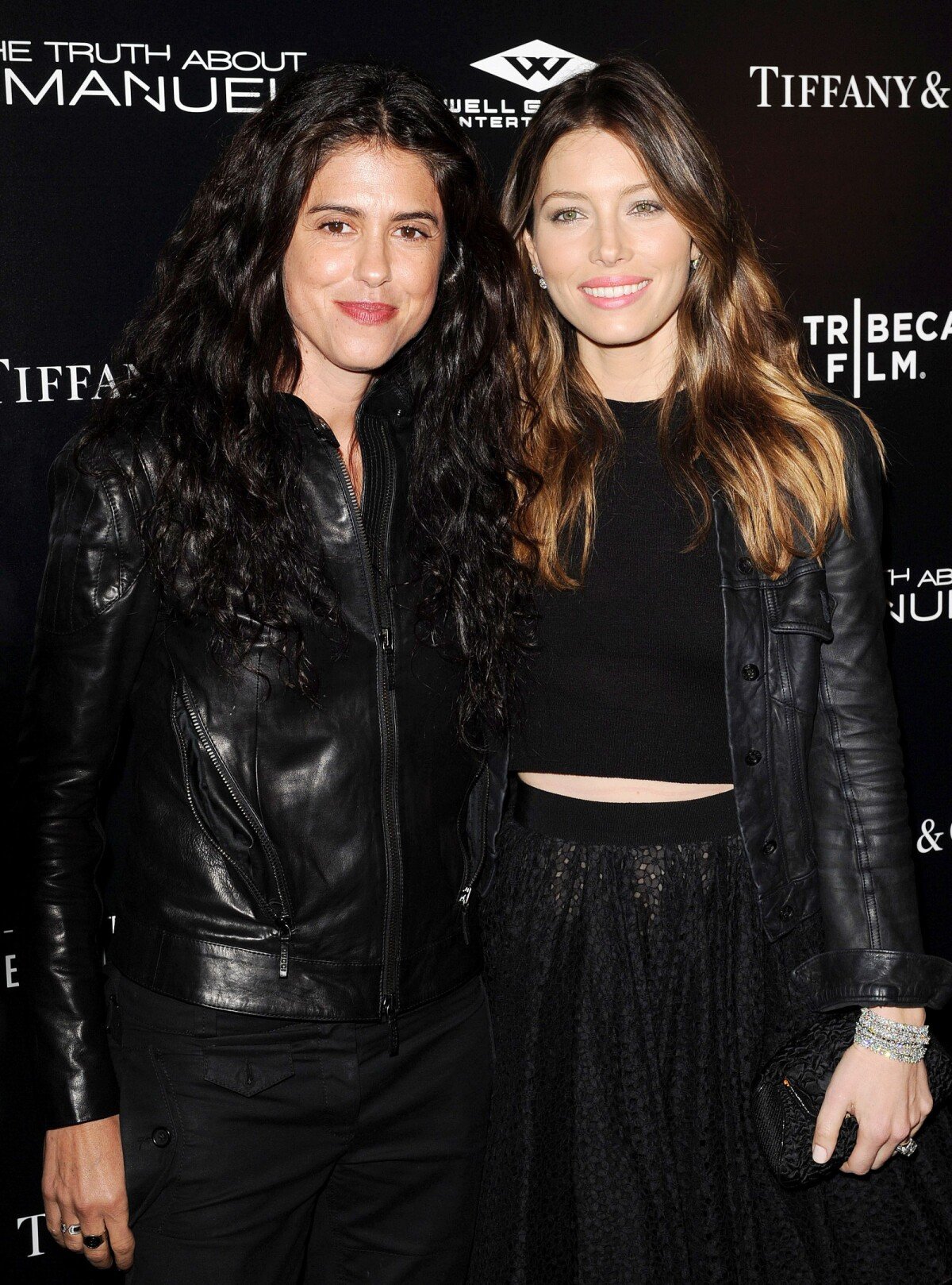 Photo : Jessica Biel, Kaya Scodelario à la première de The Truth About  Emanuel aux ArcLight Hollywood, Los Angeles, le 4 décembre 2013. -  Purepeople