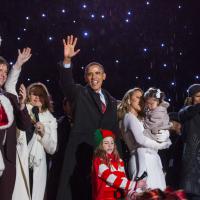 Barack Obama, Michelle et leurs filles, Mariah Carey et Monroe : Noël commence !
