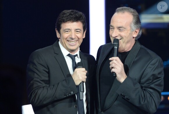 Patrick Bruel et Yves Lecoq lors de la soirée spéciale Téléthon sur France 2, le samedi 7 décembre 2013.