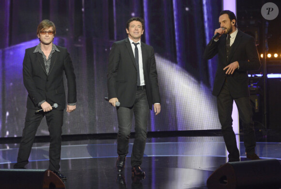 Thomas Dutronc, Patrick Bruel et Gérald de Palmas lors de la soirée spéciale Téléthon sur France 2, le samedi 7 décembre 2013.