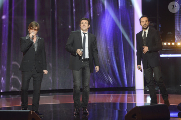 Thomas Dutronc, Patrick Bruel et Gérald de Palmas lors de la soirée spéciale Téléthon sur France 2, le samedi 7 décembre 2013.