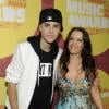 Justin Bieber et sa mère Pattie Mallette à la cérémonie CMT Music Awards, le 8 juin 2011 à Nashville, Tennessee.