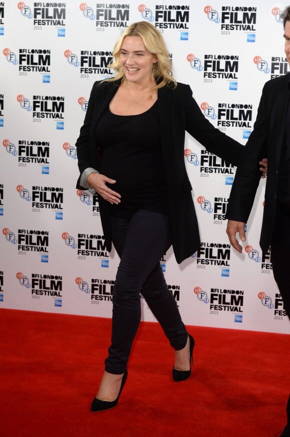 Kate Winslet, enceinte, lors du photocall du film Last Days of Summer au BFI London festival le 14 octobre 2013