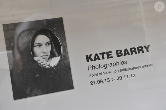 Inauguration de la Galerie Cinéma d'Anne-Dominique Toussaint dans le troisième arrondissement de Paris qui présentait l'exposition Point of View, signée Kate Barry. Le 26 septembre 2013.