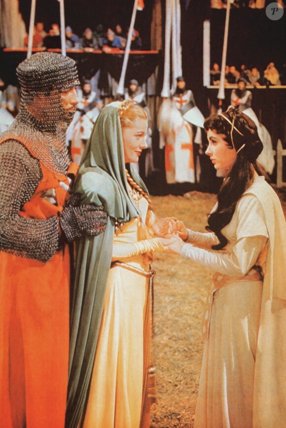 Joan Fontaine et Elizabeth Taylor dans Ivanhoé (1952).