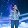 EXCLUSIF - Amel Bent sur le prime de la Nouvelle Star fête Noël sous le chapiteau de l'arche Saint Germain à Issy-Les-Moulineaux, le 16 décembre 2013