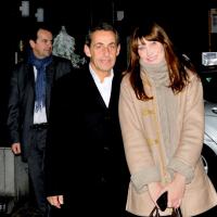 Carla Bruni en tournée : Nicolas Sarkozy, son amoureux, la suit partout