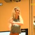 La chanteuse Britney Spears, en plein cours de danse, dans le documentaire I am Britney Jean.