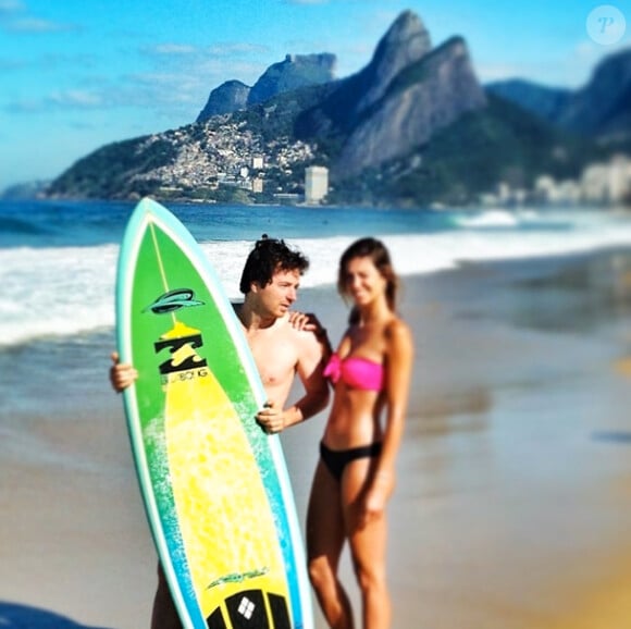 Jean Imbert nostalgique de ses vacances en amoureux avec Alexandra Rosenfeld postent une photo d'eux sur une plage