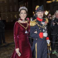Mary et Marie de Danemark : Glamour au côté de la reine Margrethe, éblouissante