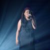 Claudia sur le troisième prime en live de la Nouvelle Star. Le 2 janvier 2014.