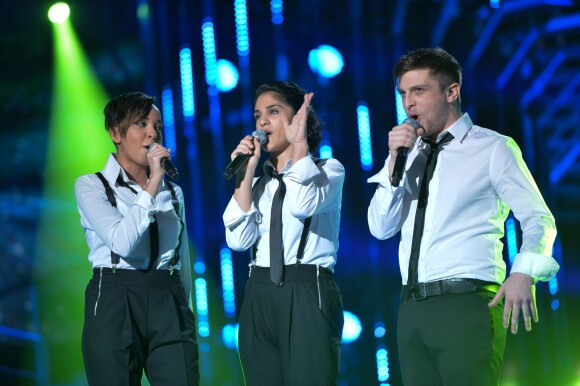 Sirine, Dana et Mehdi sur le troisième prime en live de la Nouvelle Star. Le 2 janvier 2014.