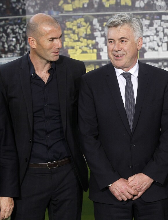 Carlo Ancelotti et Zinédine Zidane à Madrid, le 26 juin 2013.