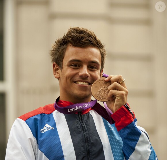 Tom Daley lors de la parade olympique à Londres le 10 septembre 2012