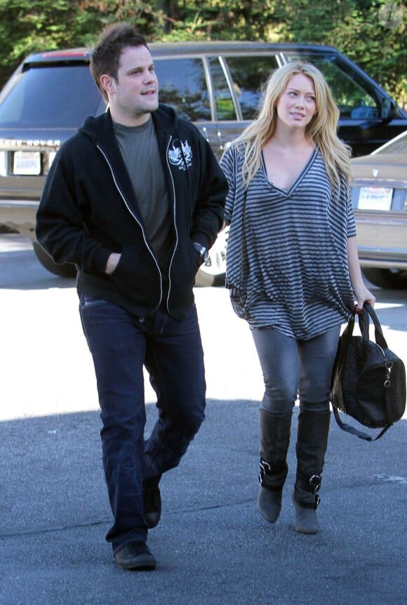 L'actrice américaine Hilary Duff et son mari Mike Comrie