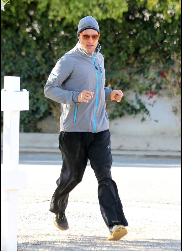 Matthew McConaughey fait son footing, le jeudi 2 janvier 2014 à Malibu.