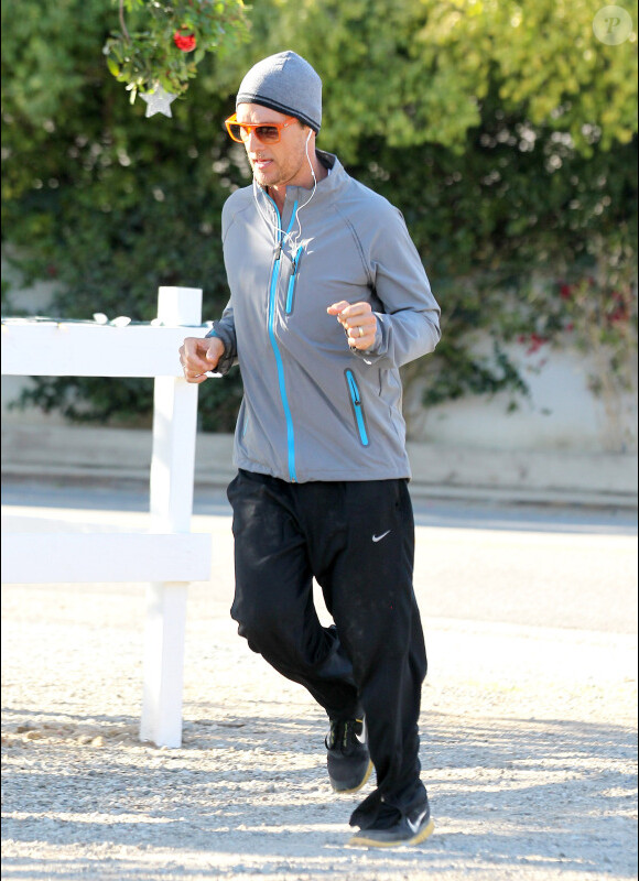 Matthew McConaughey fait son footing, le jeudi 2 janvier 2014 à Malibu.