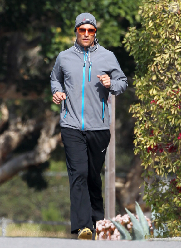 Matthew McConaughey fait son footing, le vendredi 3 janvier 2014 à Malibu.