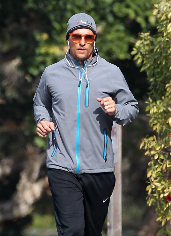 Matthew McConaughey fait son footing, le vendredi 3 janvier 2014 à Malibu.