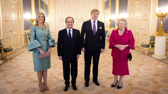 François Hollande : Valérie Trierweiler hante sa visite au roi des Pays-Bas