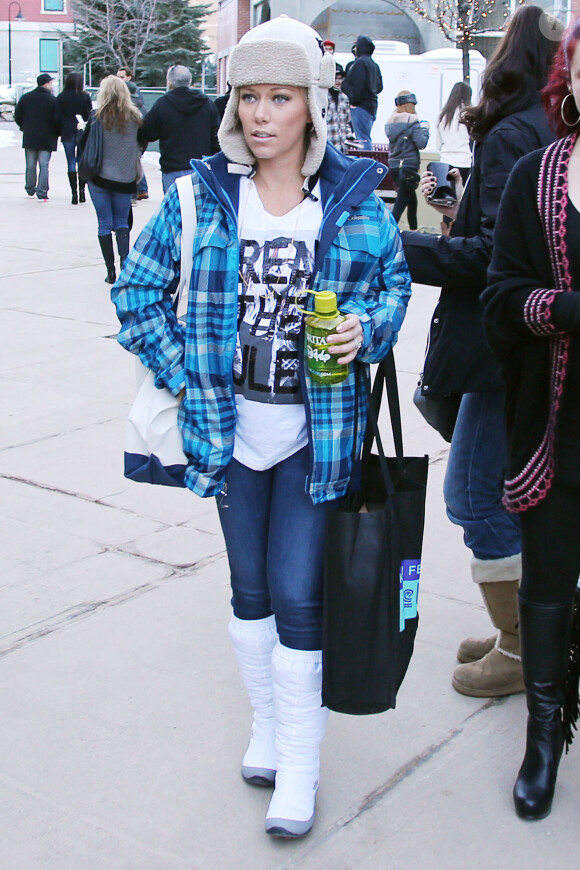 Kendra Wilkinson enceinte, dans les rues de Park City à l'occasion du festival du film de Sundance, le 18 janvier 2014.