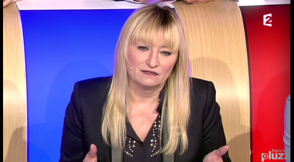 Christine Bravo, sur le plateau de L'Emission pour tous, le lundi 20 janvier 2014, pour la première sur France 2.