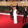 Matthew McConaughey et Camila Alves croisent Sandra Bullock aux SAG Awards.
