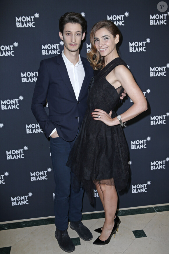 Pierre Niney et Clotilde Courau lors du dîner organisé par Montblanc à Genève le 20 janvier 2014, pour célébrer l'annonce de Hugh Jackman comme nouveau visage dela marque.