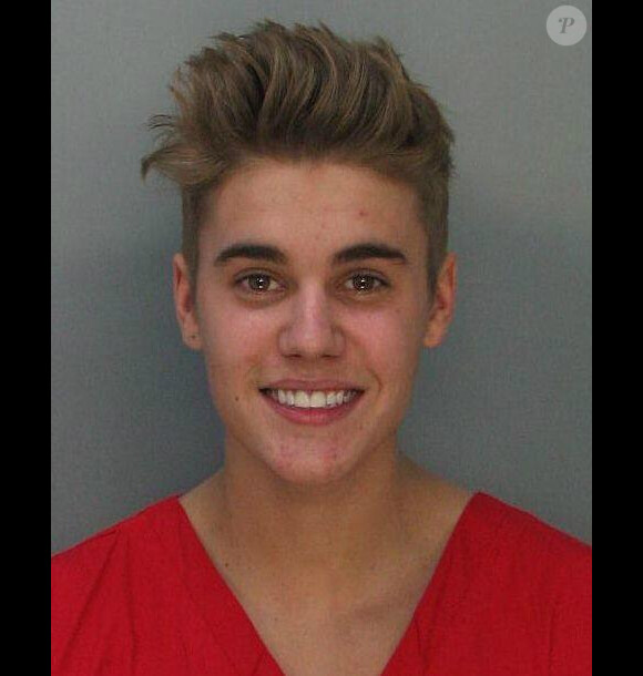 Le mugshot de Justin Bieber, arrêté à Miami pour conduite en état d'ivresse le 23 janvier 2014.