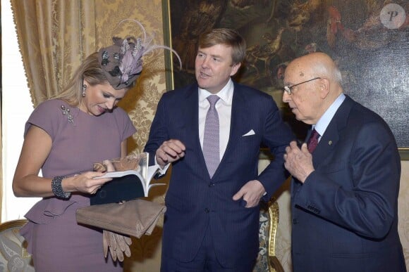 Visite inaugurale du roi Willem-Alexander et de la reine Maxima des Pays-Bas en Italie le 23 janvier 2014, reçus à Rome au palais du Quirinal par le président Giorgio Napolitano et son épouse Clio.
