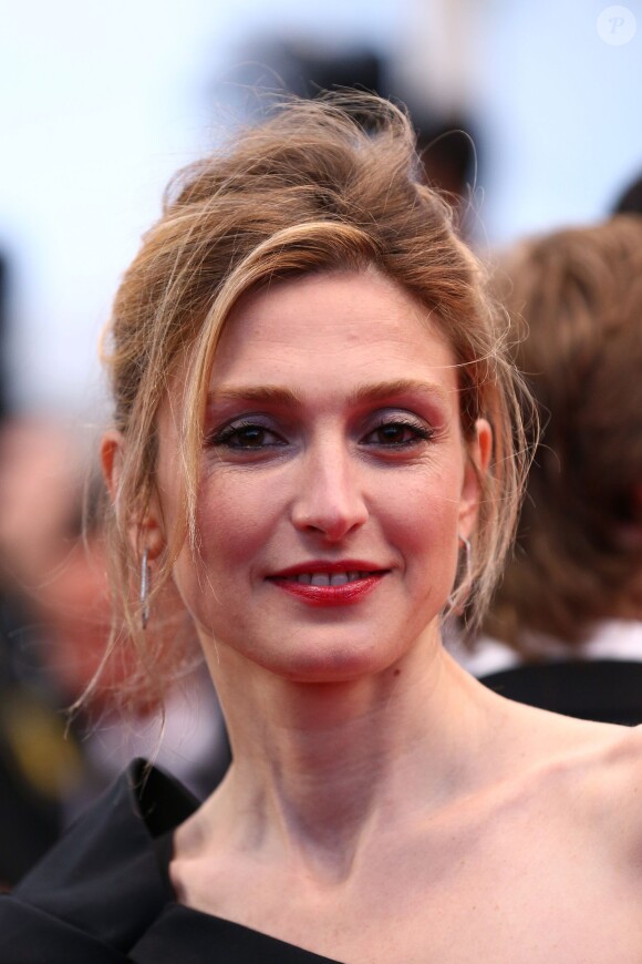 Julie Gayet à Cannes le 25 mai 2012.