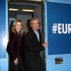 Wendy Bouchard et Nicolas Poincaré lors de l'inauguration du "Train Europe 1" pour les municipales 2014 à Paris le 2 février 2014