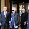 Keith Richards quitte l'hôtel George V pour se rendre à des répétitions à Paris. Le 3 février 2014.