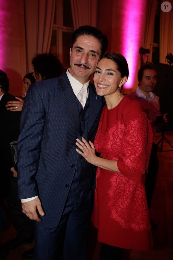 Simon Abkarian et Caterina Murino lors de la 21e cérémonie des trophées du "Film Français" au palais Brongniart à Paris le 4 février 2014