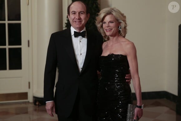 Philippe Dauman et son épouse Deborah Dauman lors du dîner d'Etat organisé à la Maison Blanche à Washington, le 11 février 2014.
