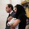 Le prince Jean d'Orélans et la princesse Philomena avec leur fille la princesse Antoinette lors des obsèques d'Emmanuelle de Dampierre le 11 mai 2012