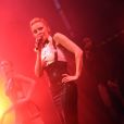 Kylie Minogue, véritable bombe, en concert à la Gaîté Lyrique pour le "Colette french kiss Love Music Night" à Paris, le 14 février 2014.