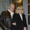 Mireille Darc et son mari Pascal Desprez lors de la générale de la pièce "L'Appel de Londres" au Théâtre du Gymnase à Paris, le 19 février 2014