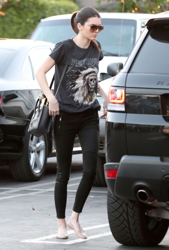 Kendall Jenner se rend chez Fred Segal à West Hollywood, le 20 janvier 2014.