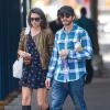 Jake Gyllenhaal et sa petite amie Alyssa Miller dans les rues a New York, Le 21 septembre 2013.